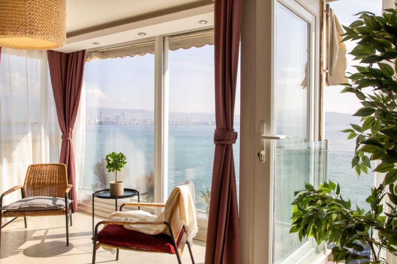 Exceptional Flat With Gorgeous Sea View In Izmir Apartment Exterior photo